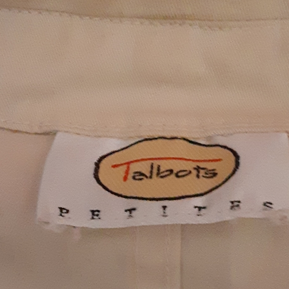 Cream colored jacket - Picture 2 of 4